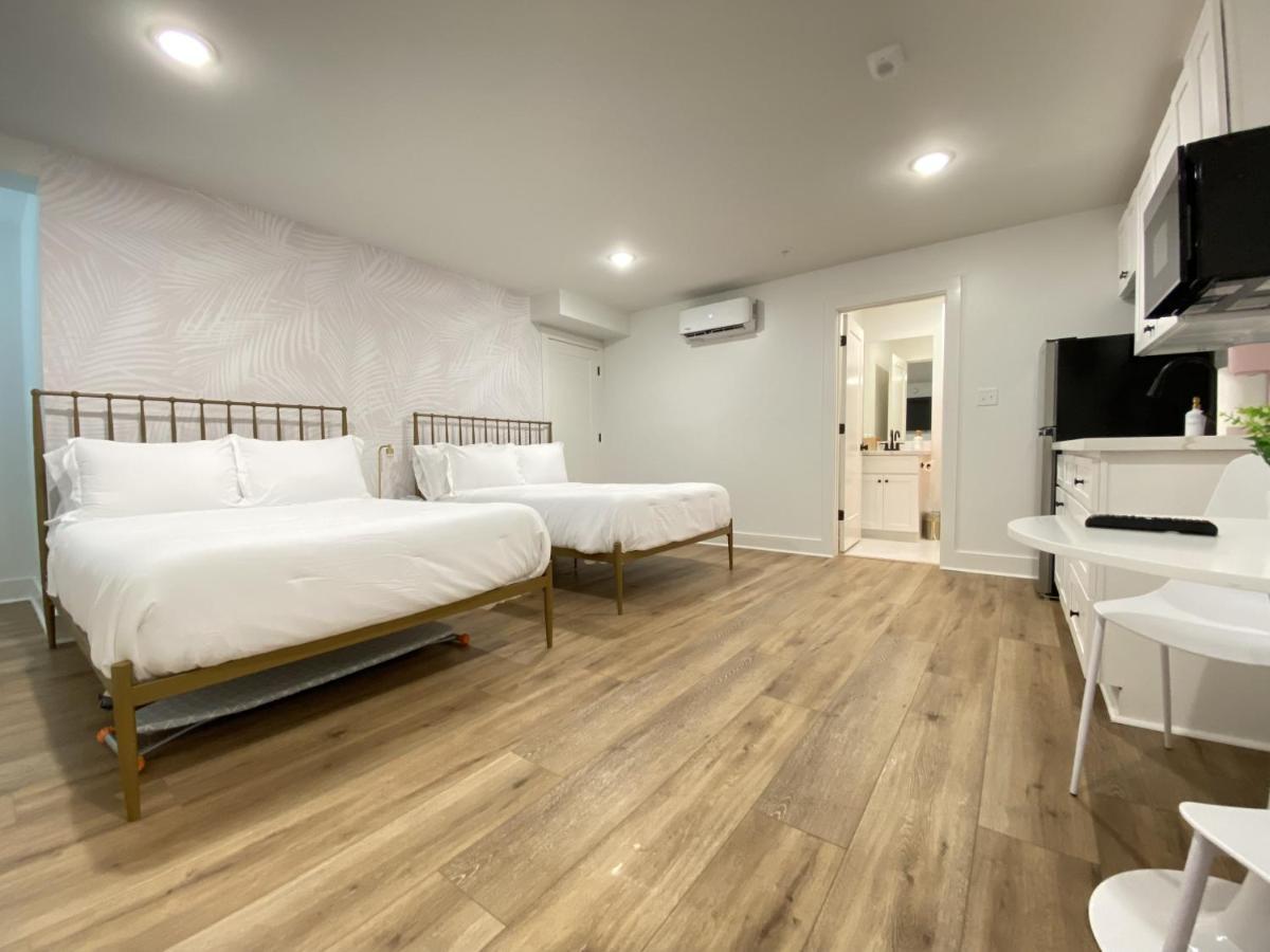 Tropical Springs Studio Apartment Two Queen Beds Galveston Zewnętrze zdjęcie